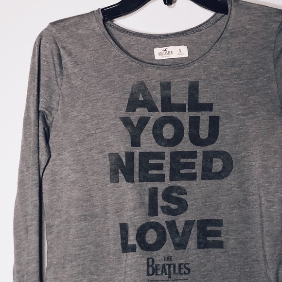 Hollister Beatles LS Crop “All You Need Is Love” - Picture 2 of 2
